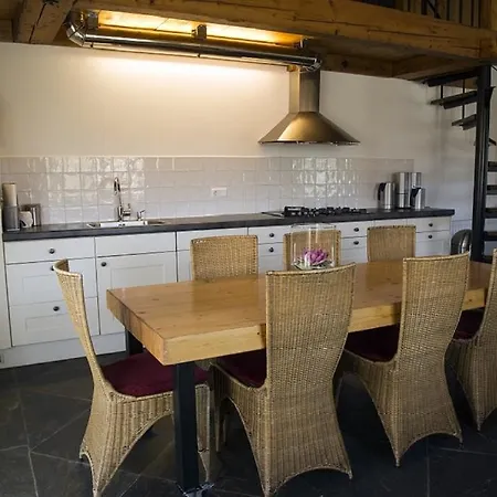 Herkenhoek 5 Bedroom Apartman *