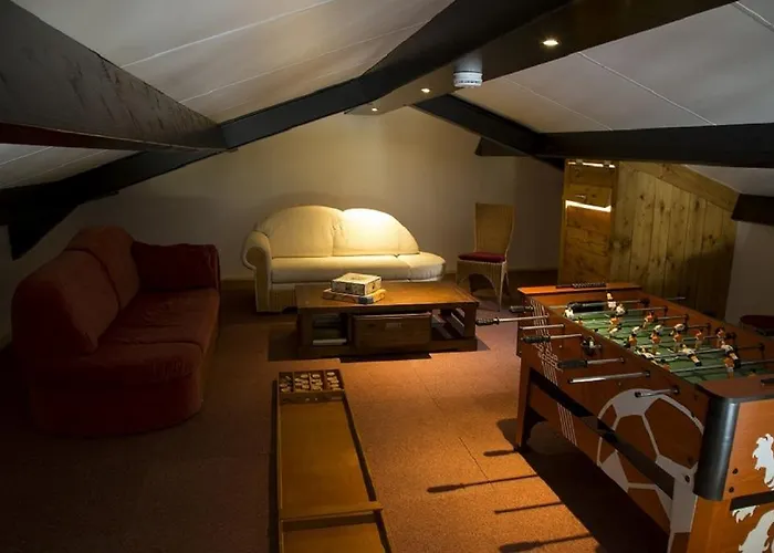 Herkenhoek 5 Bedroom Apartment