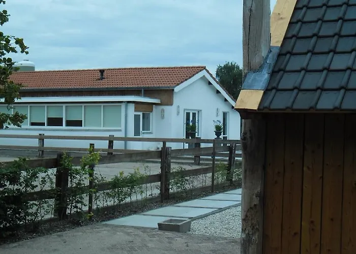 Herkenhoek 5 Bedroom アパート Heeswijk-Dinther