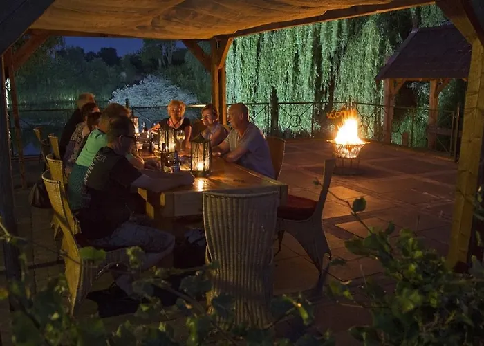 Herkenhoek 5 Bedroom アパート Heeswijk-Dinther